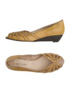 Bargain finder: Delias Shoes