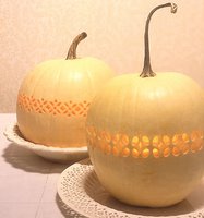 Crafty: Latice Pumpkins