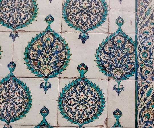 The Ottoman Textures of Istanbul’s Topkapi Palace