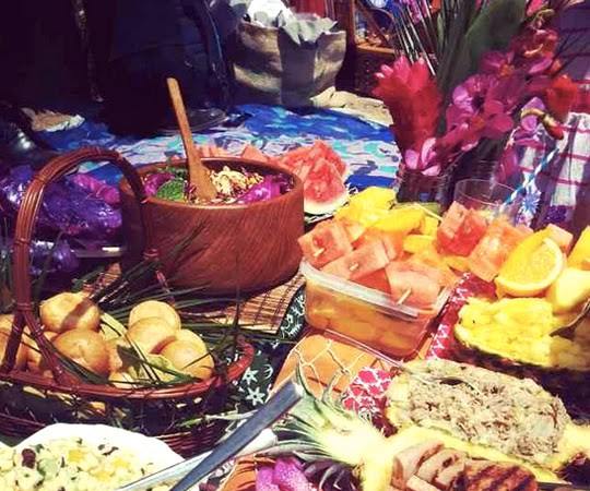 A South Pacific-Themed Hawaiian Picnic at Mt. Play