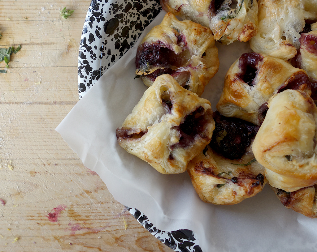 Blackberry Basil Cheese Puffs