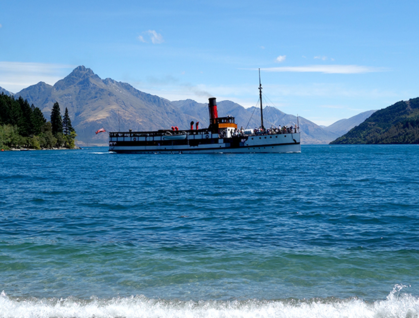 Exploring Queenstown Beaches and Gardens in New Zealand