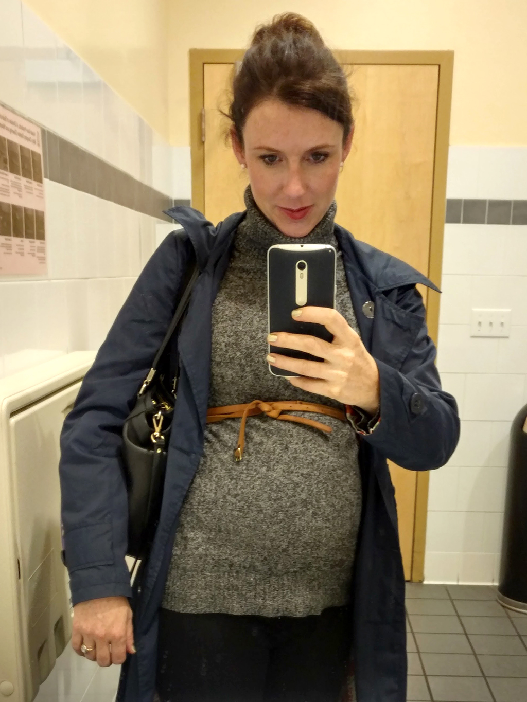 5 months pregnant outfit ideas